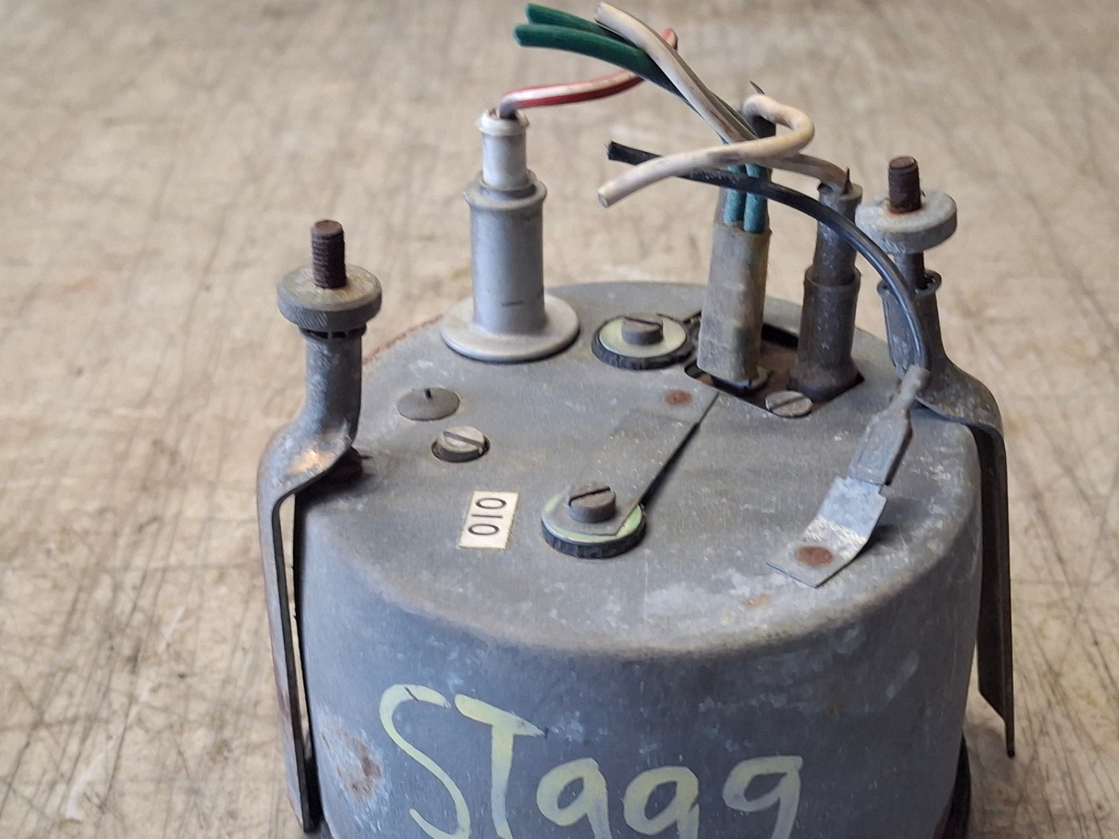 Smiths 8 Cylinder RV1 2819/00 Rev Counter / Tachometer Triumph Stag Mark l V8