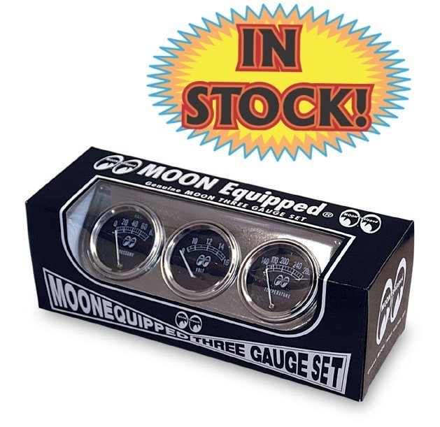 Mooneyes MPG5030 – MOON Under Dash Panel Set with 3-Gauges – Oil/Volt/Temp