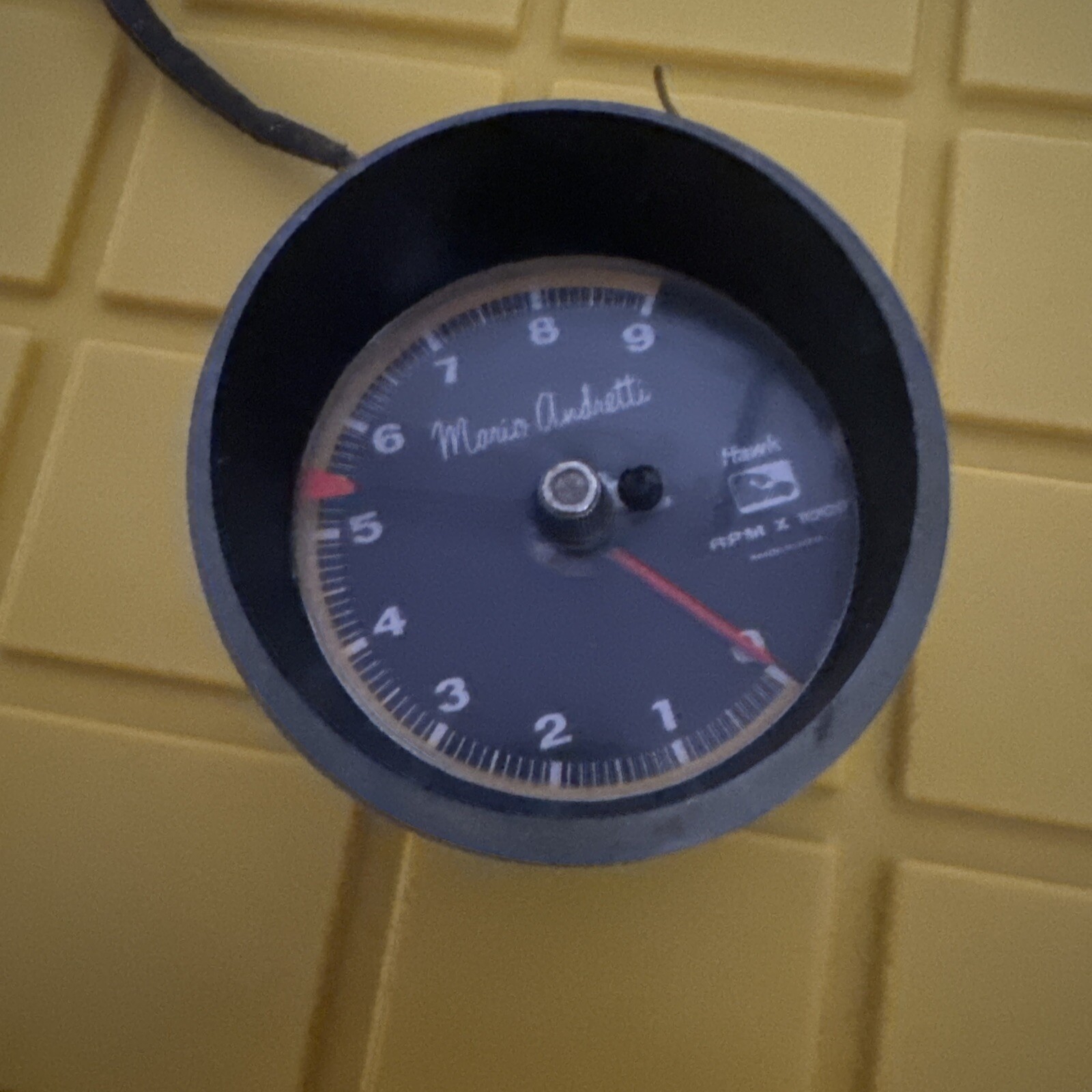 Vintage 1960s Hawk 9000 RPM Pedestal Cup Mount Greenline Tachometer Day 2 CT31