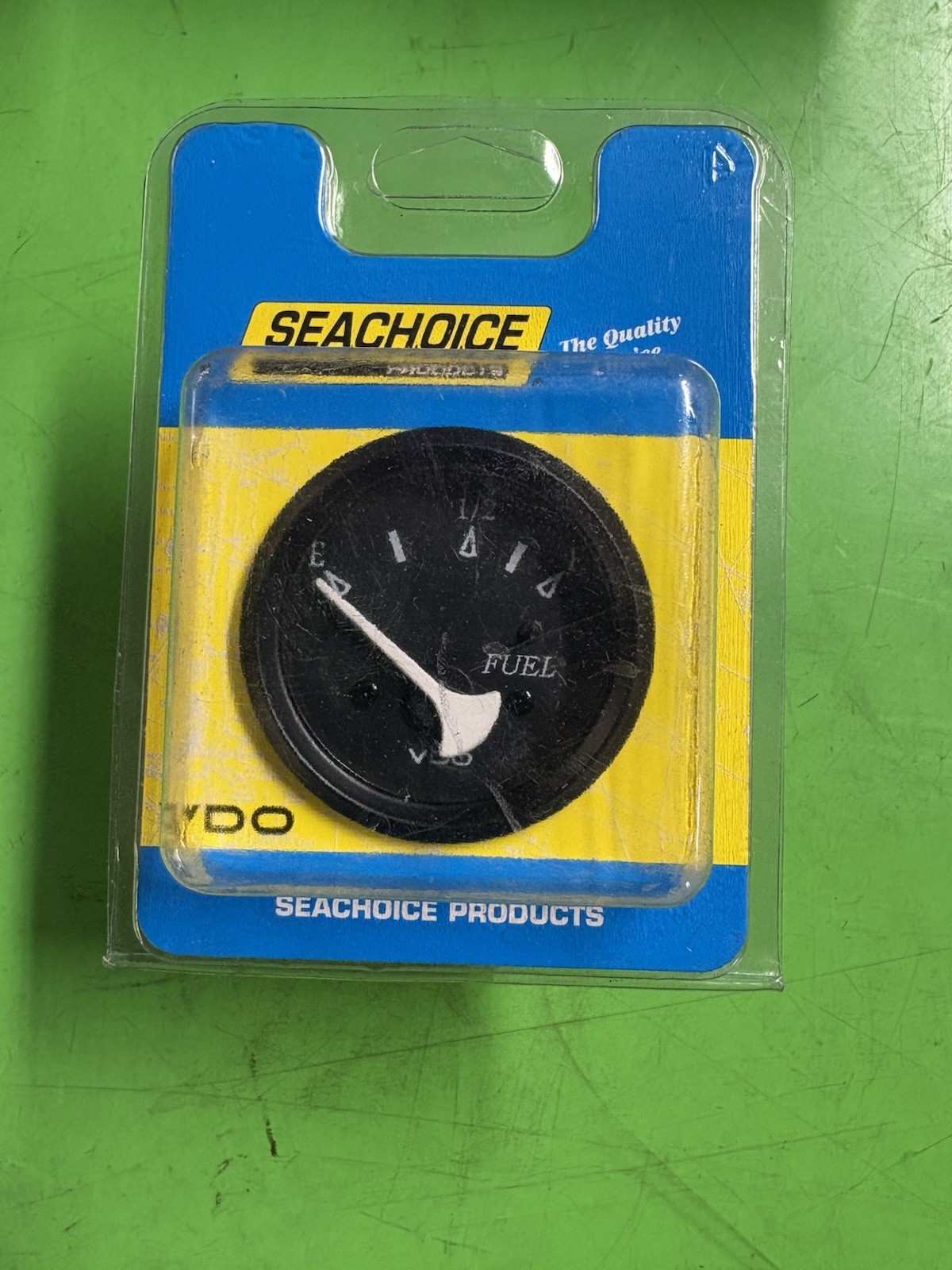 Seachoice VDO 2” Fuel Pressure Gauge, Black Bezel, Black Face, White Marks, New
