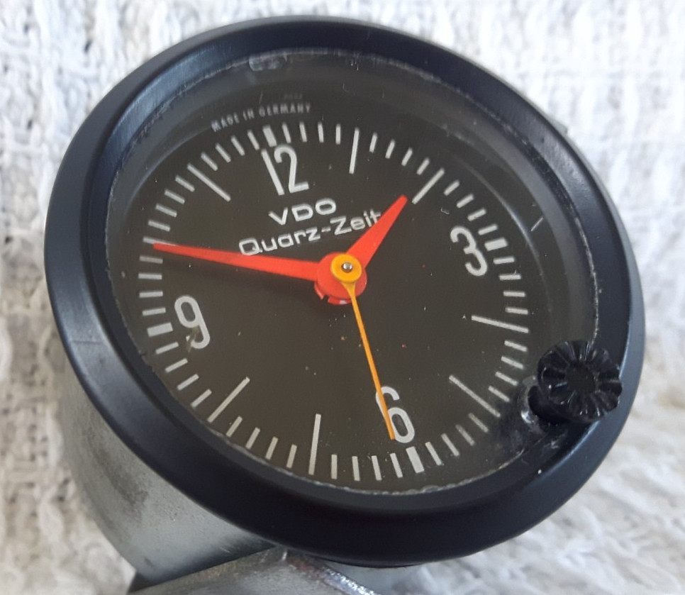 VOLKSWAGON GOLF GTI MK1 RABBIT DASH BOARD DASHBOARD CLOCK. TVR TAIMAR BMW R80 ?