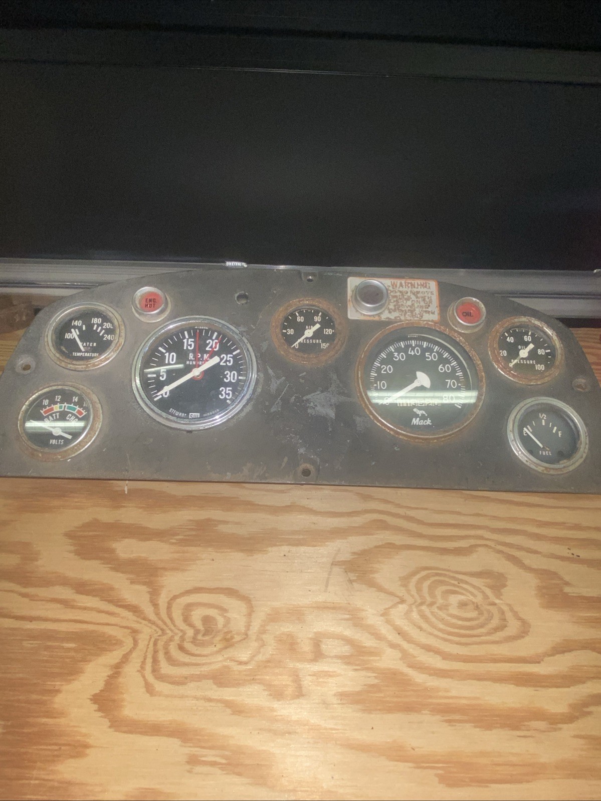 Rare Old Mack Truck Stewart Warner Dash Cluster Oil, Water, Fuel, Battery, Speed