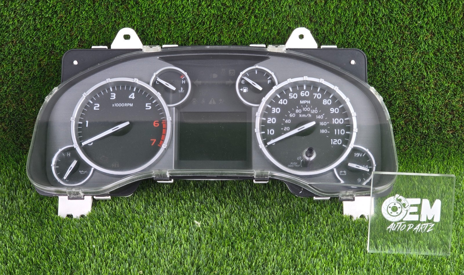 Toyota Tundra 2016-2017 Instrument Cluster Speed meter gauges Oem used