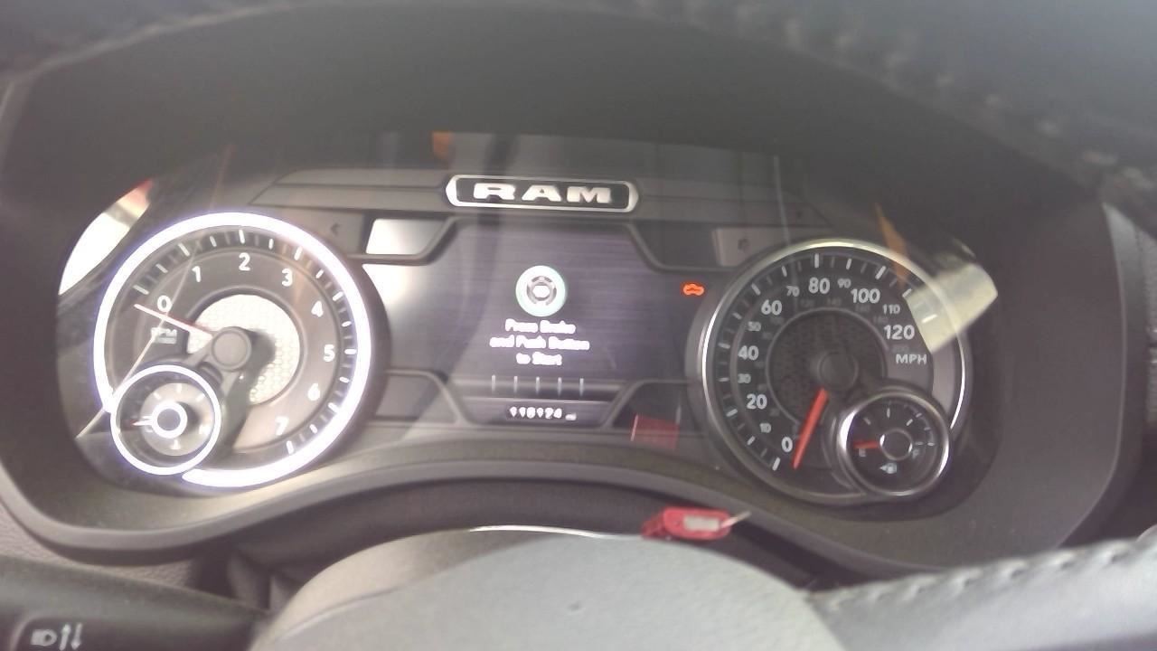 Speedometer New Style 6 Lug Wheel Cluster MPH Fits 22 DODGE 1500 PICKUP 2441510