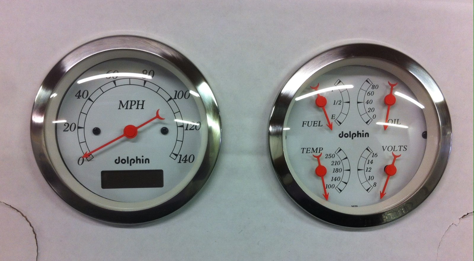 DOLPHIN 3 3/8 QUAD PRO WHITE STREET ROD GAUGE SET STREET ROD HOT ROD, UNIVERSAL
