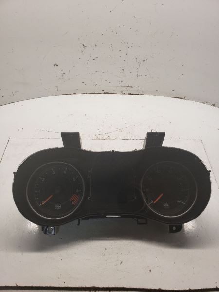2015 Jeep Cherokee Instrument Cluster 140 MPH 3.5″ Display Screen OEM 1247836