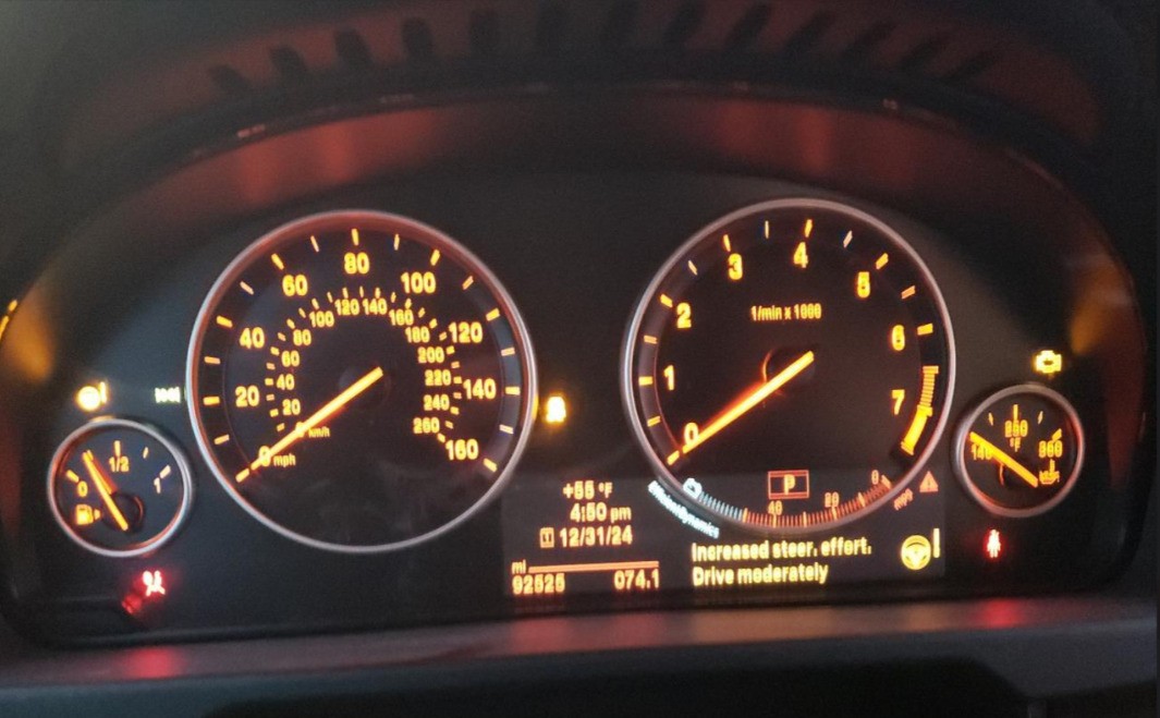 2014-2018 X5 OE Speedometer Gauge Cluster 92K Miles BMW
