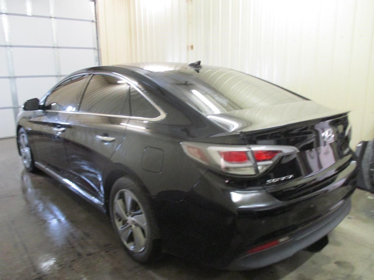 Hyundai SONATA 2016-2017 Speedometer VIN 1 8th Digit 94011E6201 0801