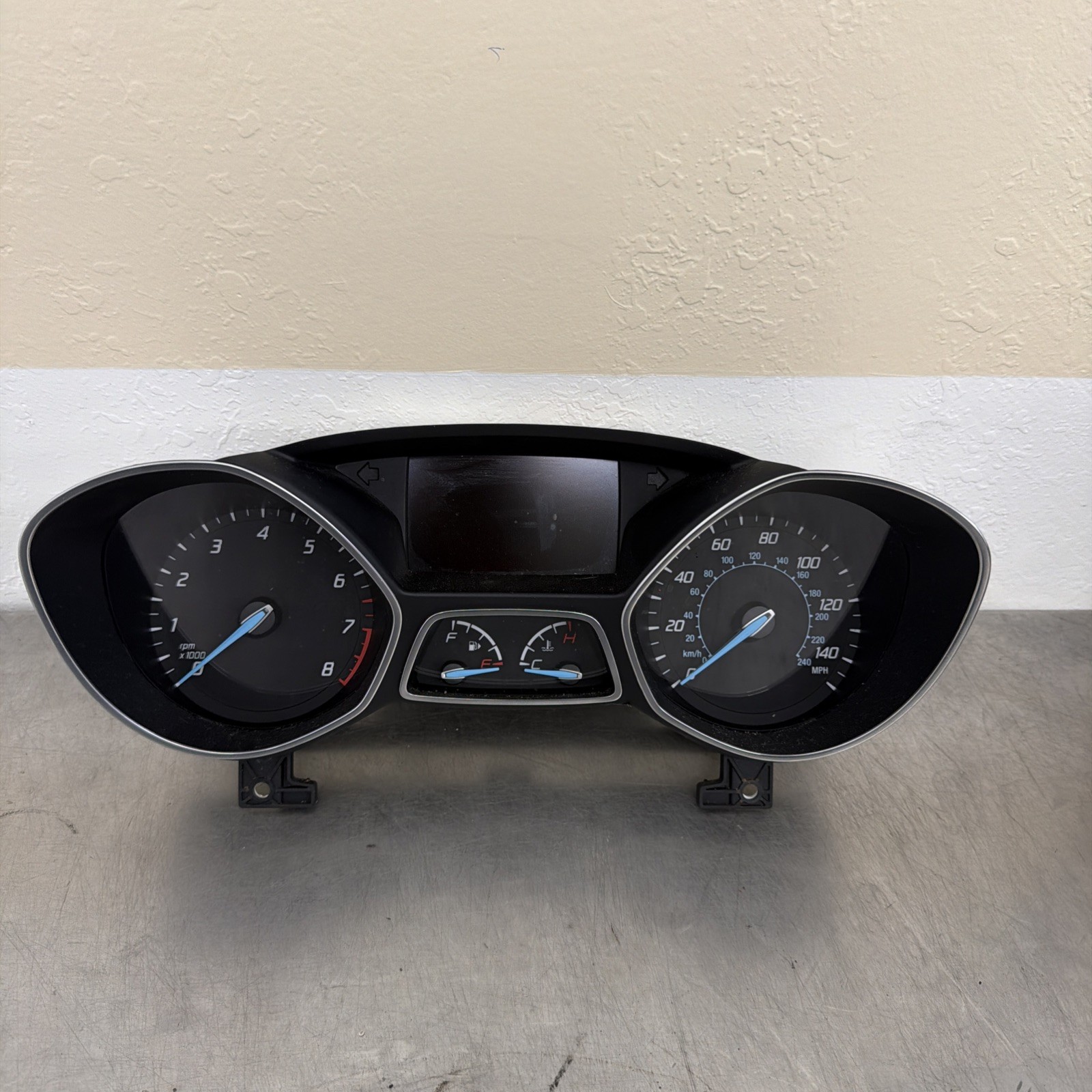 Speedometer Cluster 142k With Message Center MPH 2013-2014 FORD ESCAPE OEM