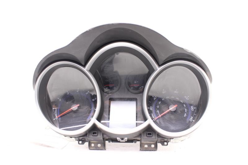 SPEEDOMETER CLUSTER Chevrolet Cruze 2013 13 2014 14 95129378 995503