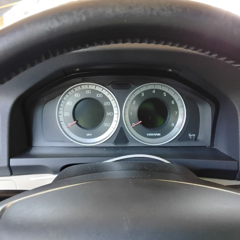 2012 60 Series OE Speedometer Gauge Cluster 131K Miles Volvo