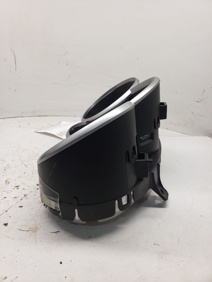 Used Speedometer Gauge fits: 2014 Chevrolet Cruze MPH US market w/black cluster