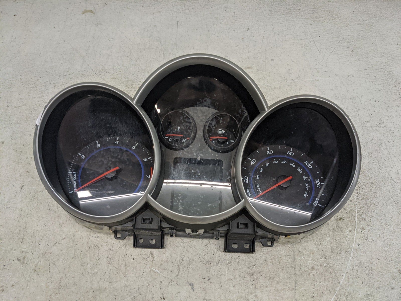 2013-2014 Chevrolet Cruze Speedometer Instrument Cluster Gauges LEB25