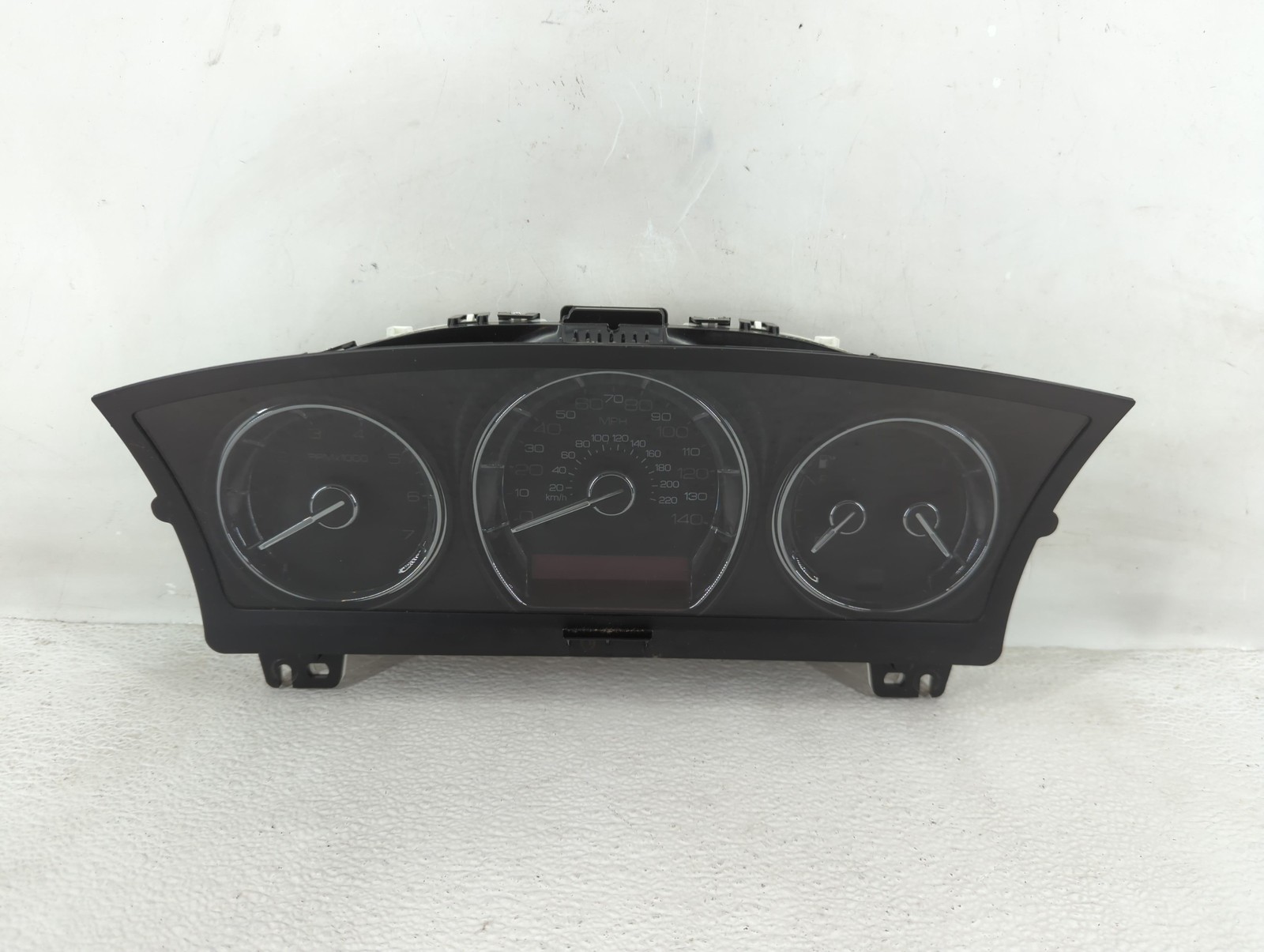 2010-2010 Lincoln Mks Speedometer Instrument Cluster Gauges DC4O6