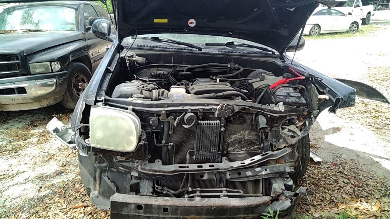 Speedometer Cluster MPH 8 Cylinder With Tachometer Fits 05-06 TUNDRA 1186667