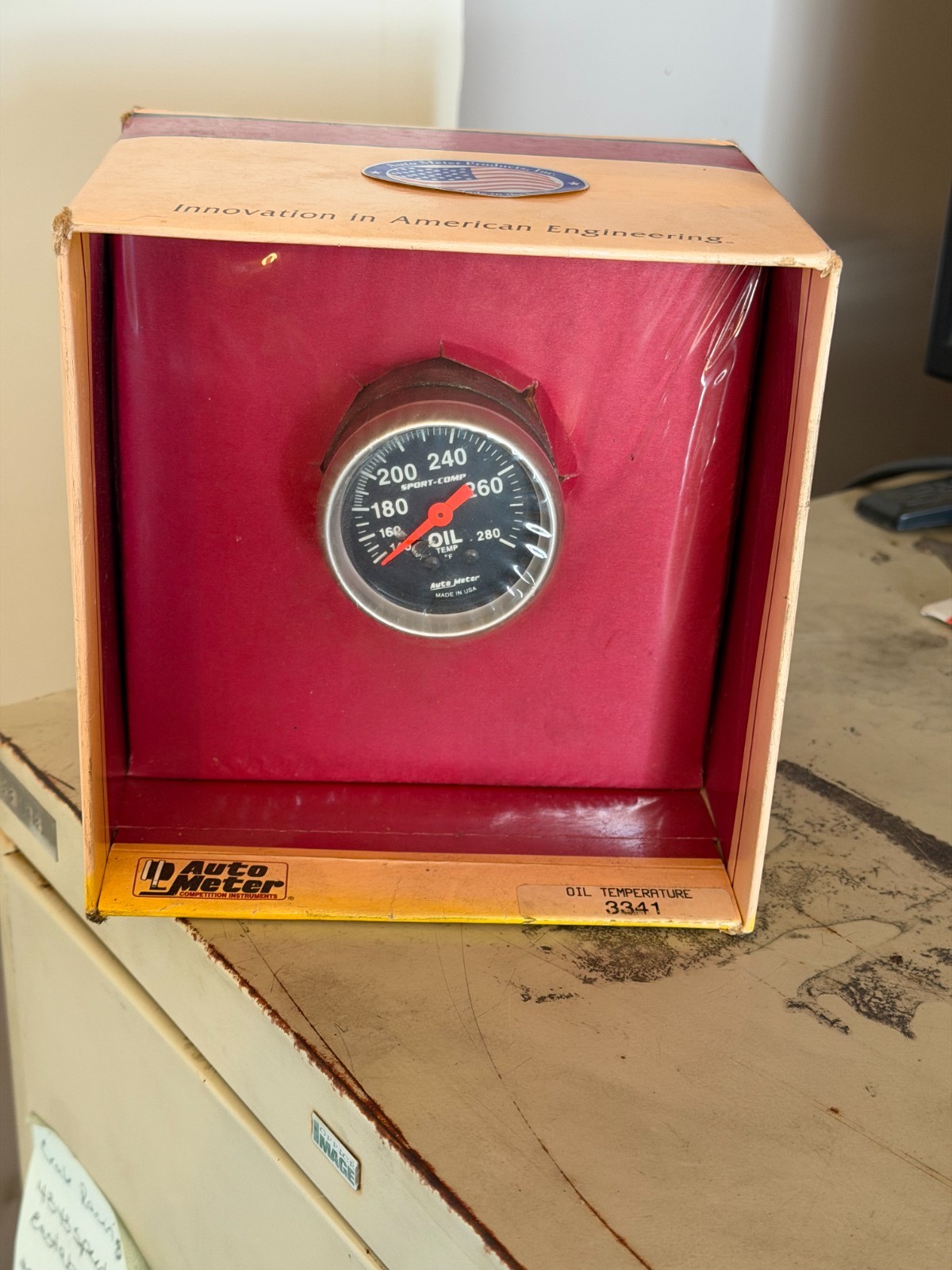 Auto Meter Oil Temperature Gauge 3341 – NEW IN BOX