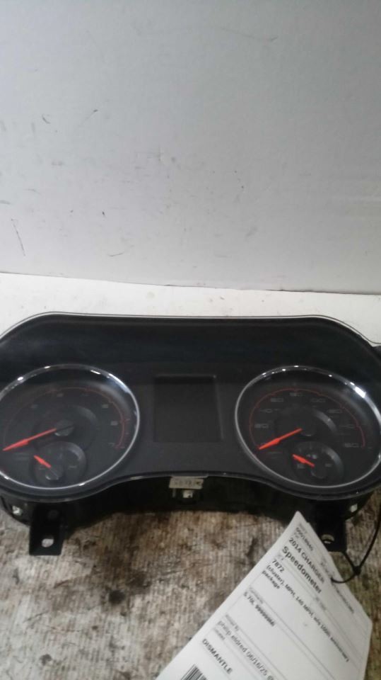 Speedometer Cluster 140 MPH Fits 14 CHARGER 479045