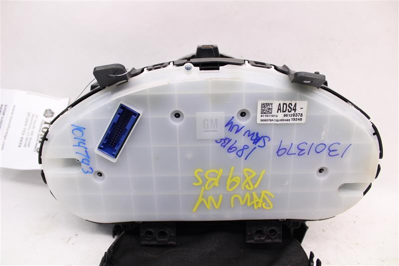 SPEEDOMETER CLUSTER Chevrolet Cruze 2013 13 2014 14 95129378 1014743