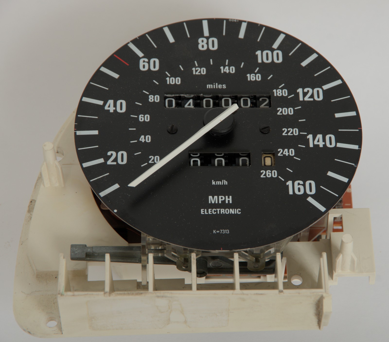 Genuine BMW E28 Speedometer. 160 mph. VDO. With housing 62121377617