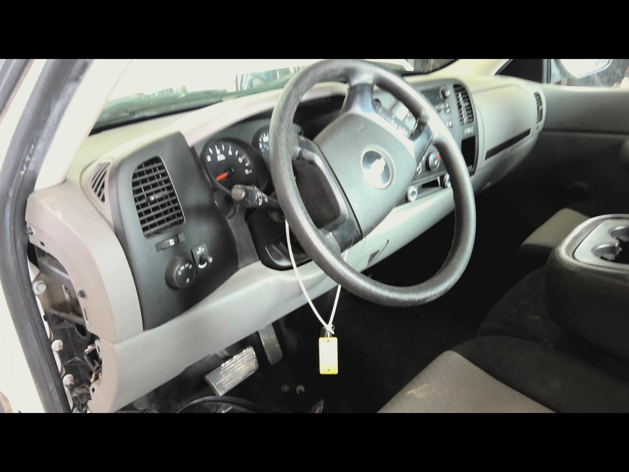 Speedometer Cluster US With Off Road Pkg Opt BPH Fits 07-09 TAHOE 696752