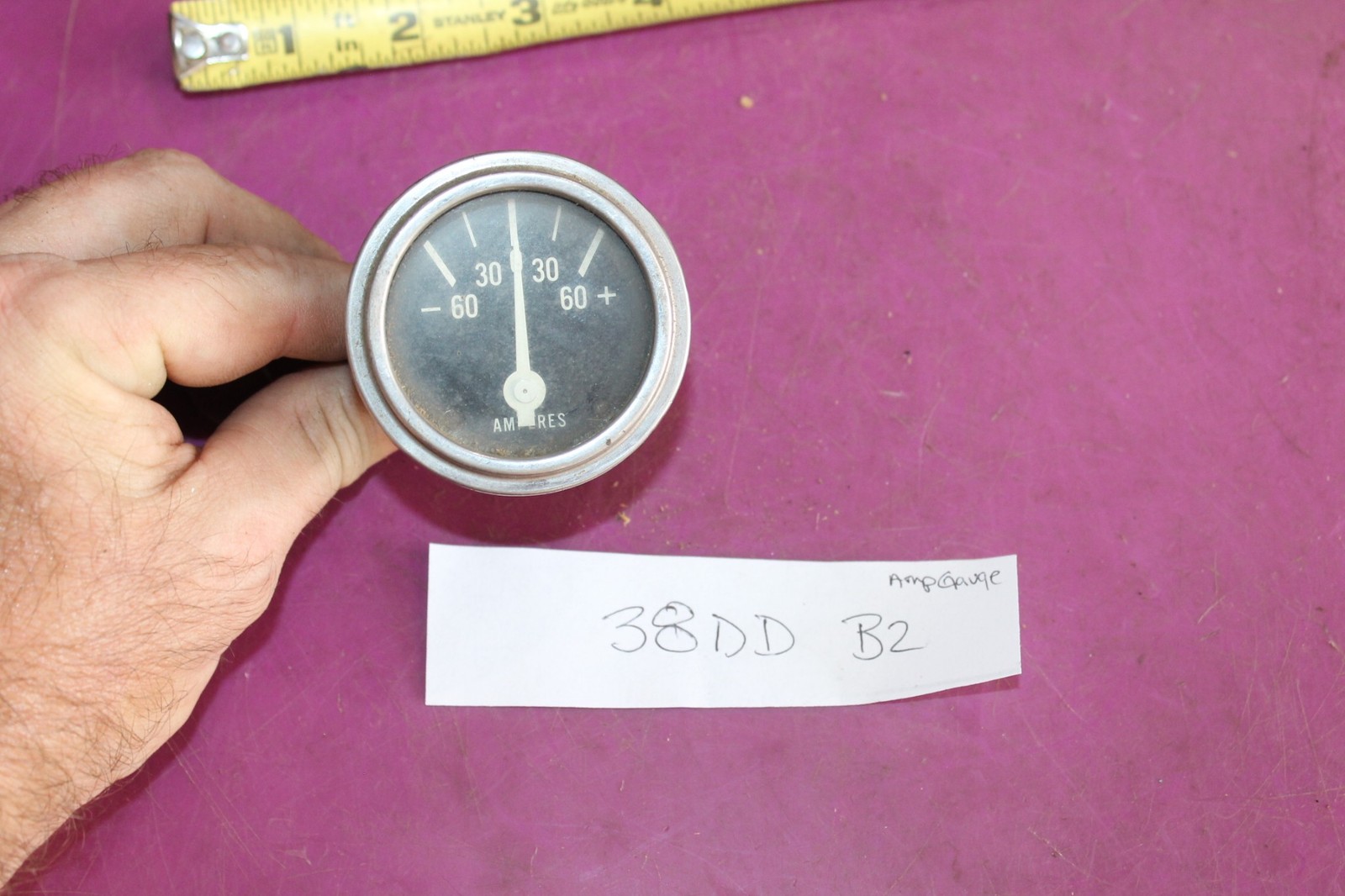 Vintage Amp Gauge. Marked 38DD – B2. See pic.
