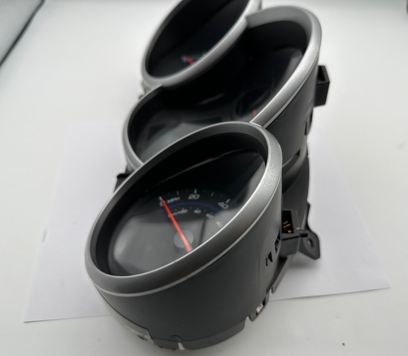 OEM 13-14 Chevrolet Cruze J300 1.4L Sedan Speedometer Gauges Instrument Cluster
