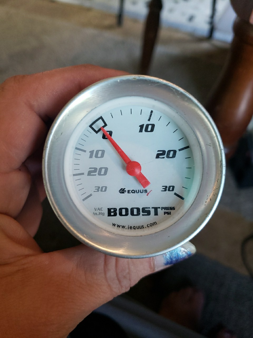 Equus 2″ Boost/Vacuum Mechanical Gauge 8000 Series 30 Vac inHg to 30 Press psi