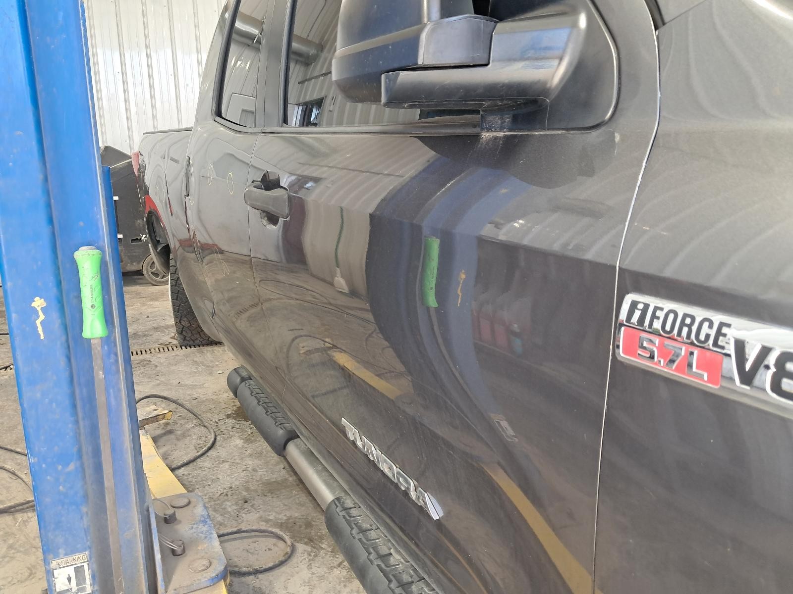 Used Speedometer Gauge fits: 2011 Toyota Tundra cluster MPH 8 cylinder w/o tow p