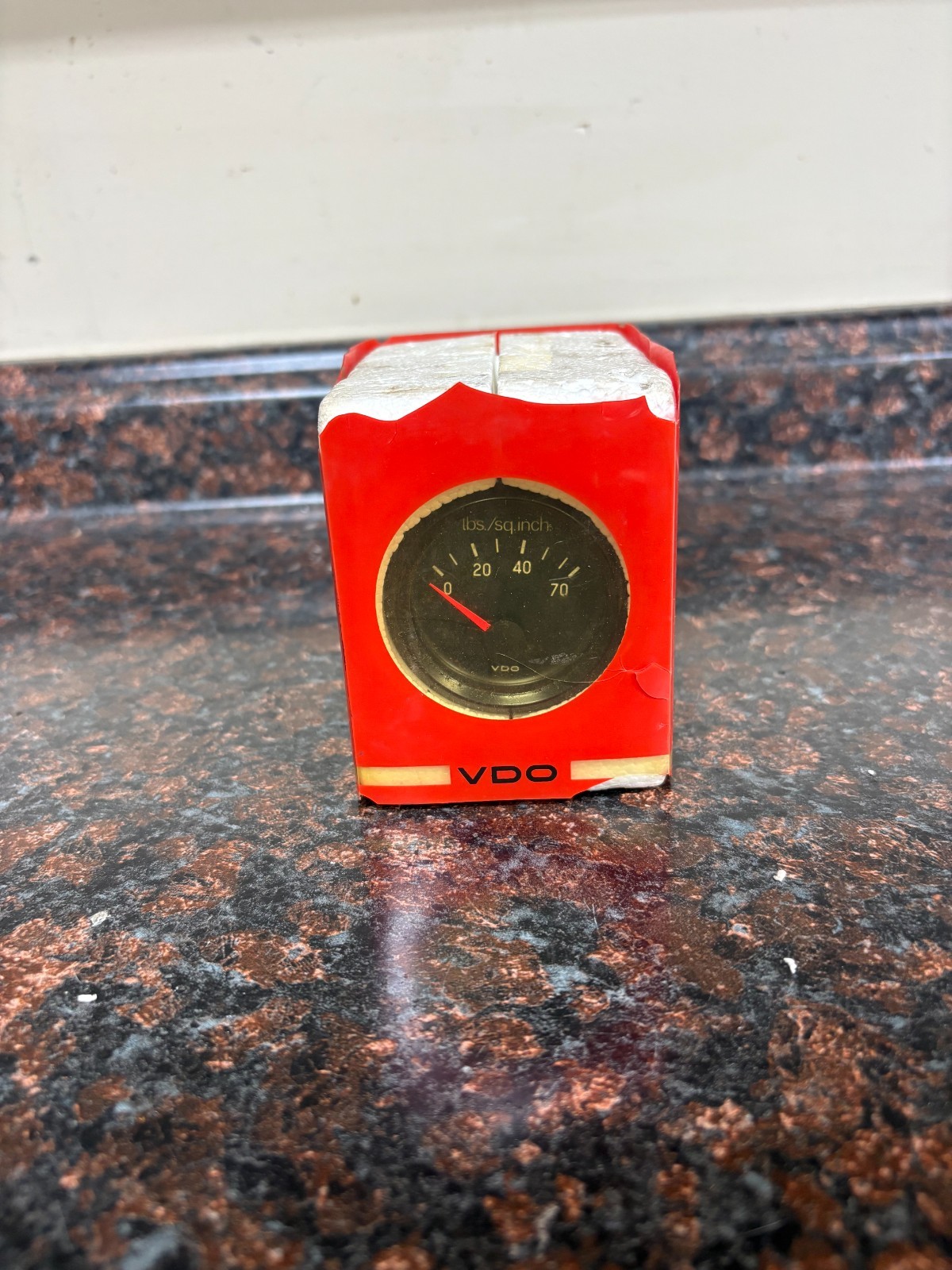 Vintage VDO Cockpit Oil Pressure Gauge 0-70 PSI 52mm Porsche 914 924 944 VW Boxe