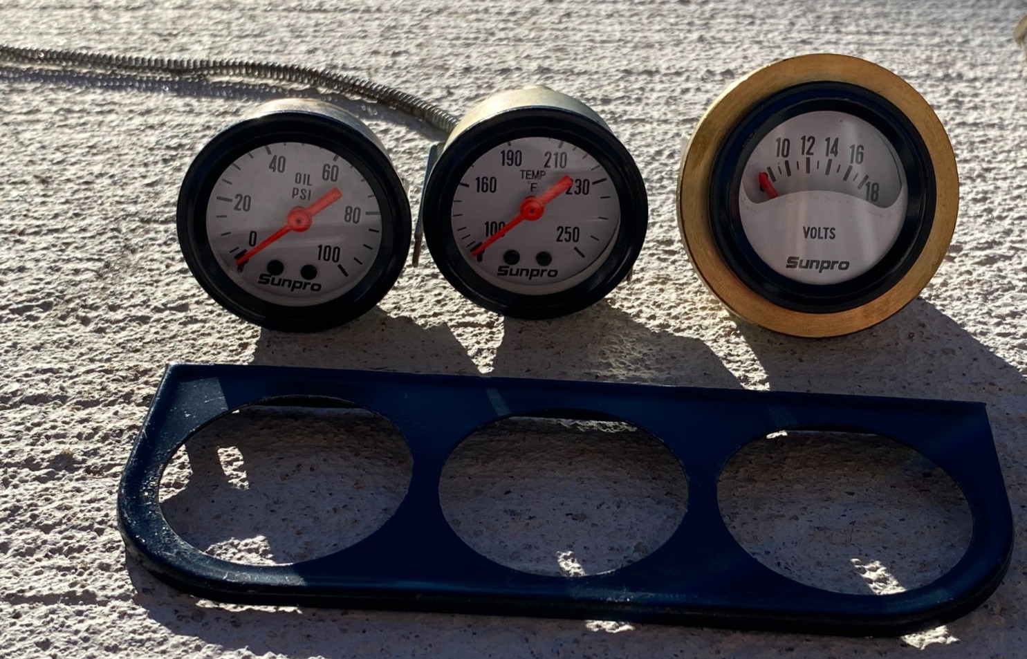 Sunpro 1 1/2″ Mechanical Mini Triple Gauge Kit White / Black Bezel Oil/Temp/Volt