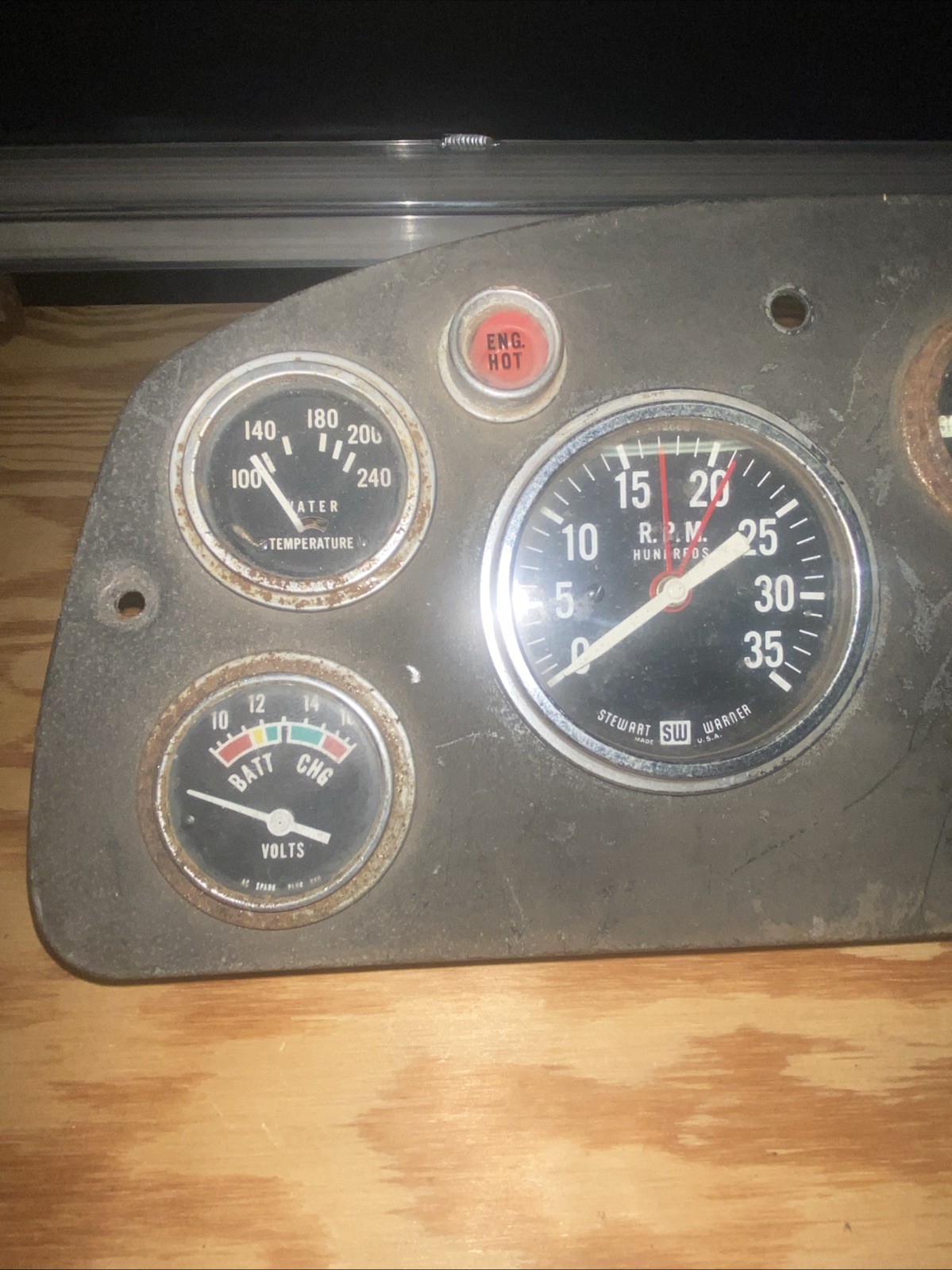 Rare Old Mack Truck Stewart Warner Dash Cluster Oil, Water, Fuel, Battery, Speed