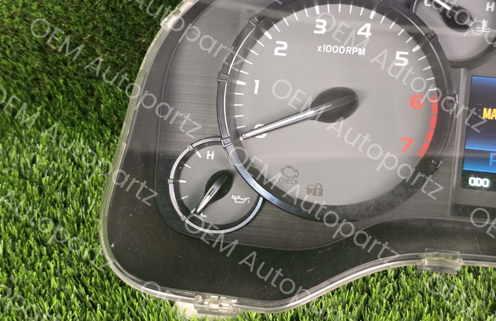 Toyota Tundra 2016-2017 Instrument Cluster Speed meter gauges Oem used