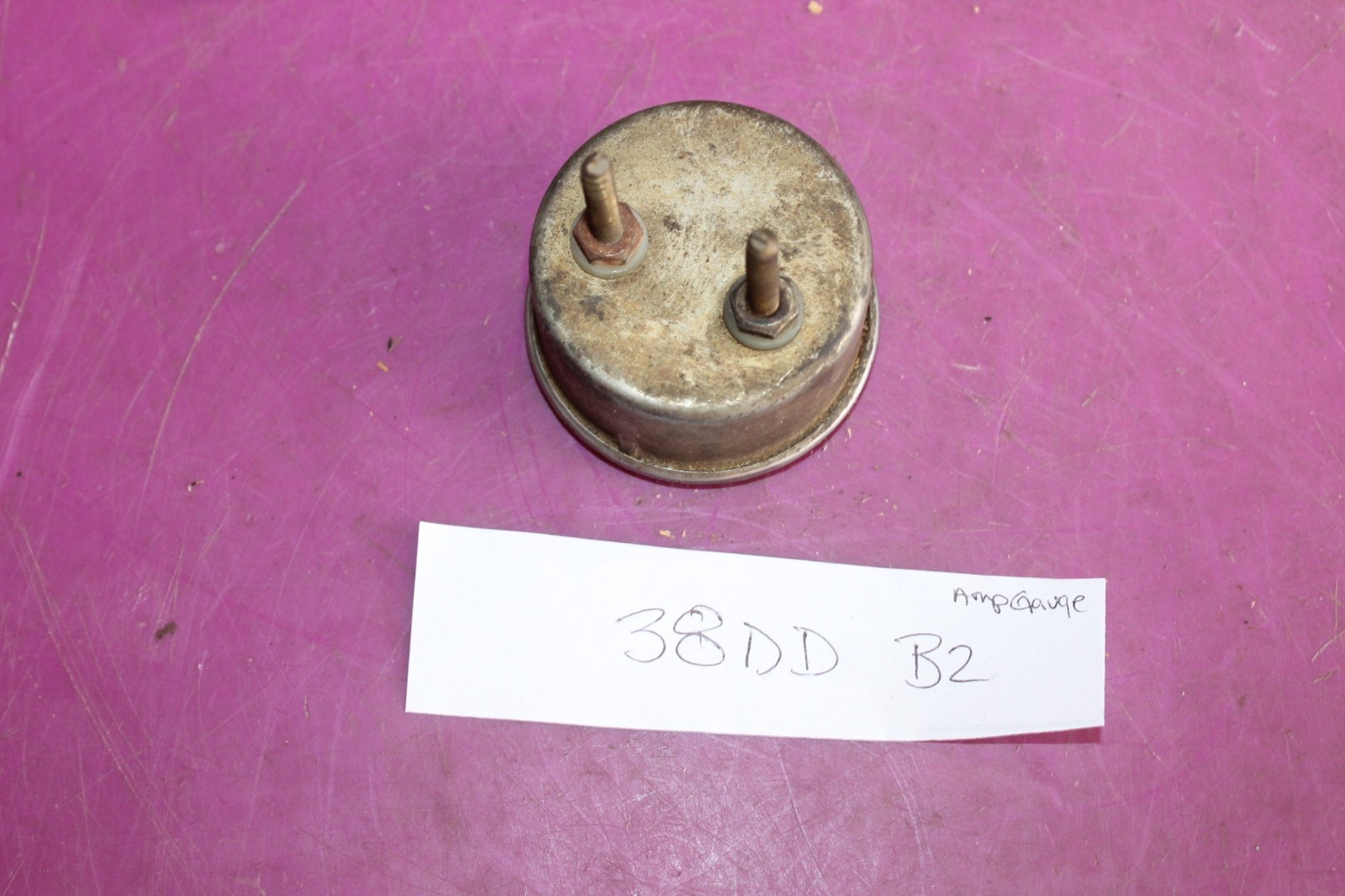 Vintage Amp Gauge. Marked 38DD – B2. See pic.