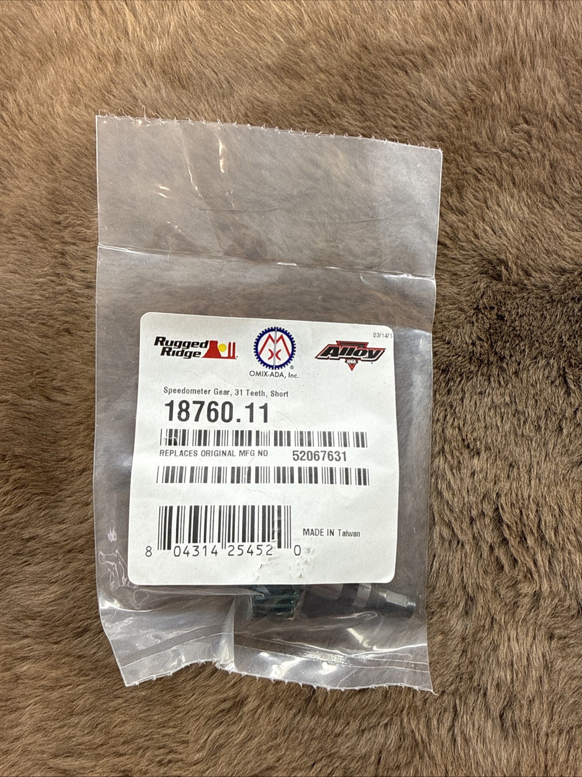 Rugged Ridge 18760.11 Speedometer Gear Fits 97-06 Jeep Wrangler (TJ) 31 Teeth