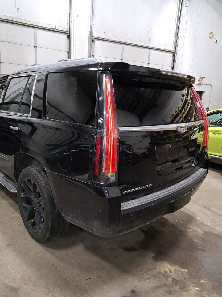 2015 Escalade Speedometer Head/Instrument Cluster Sku#4398450