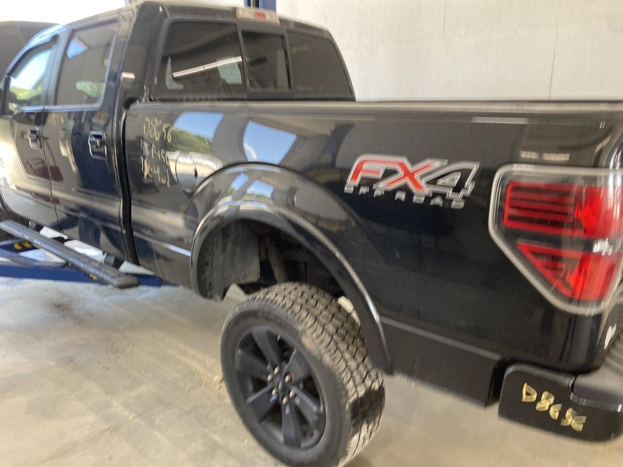 Speedometer Cluster KPH FX2 ID EL3T-10849-XA Fits 14 FORD F150 PICKUP 1003013